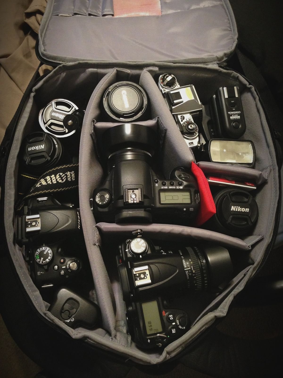 Mixed Canon / Nikon / Sony Cameras Pallets liquidation – Wholesale Bulk Lot - Image 14