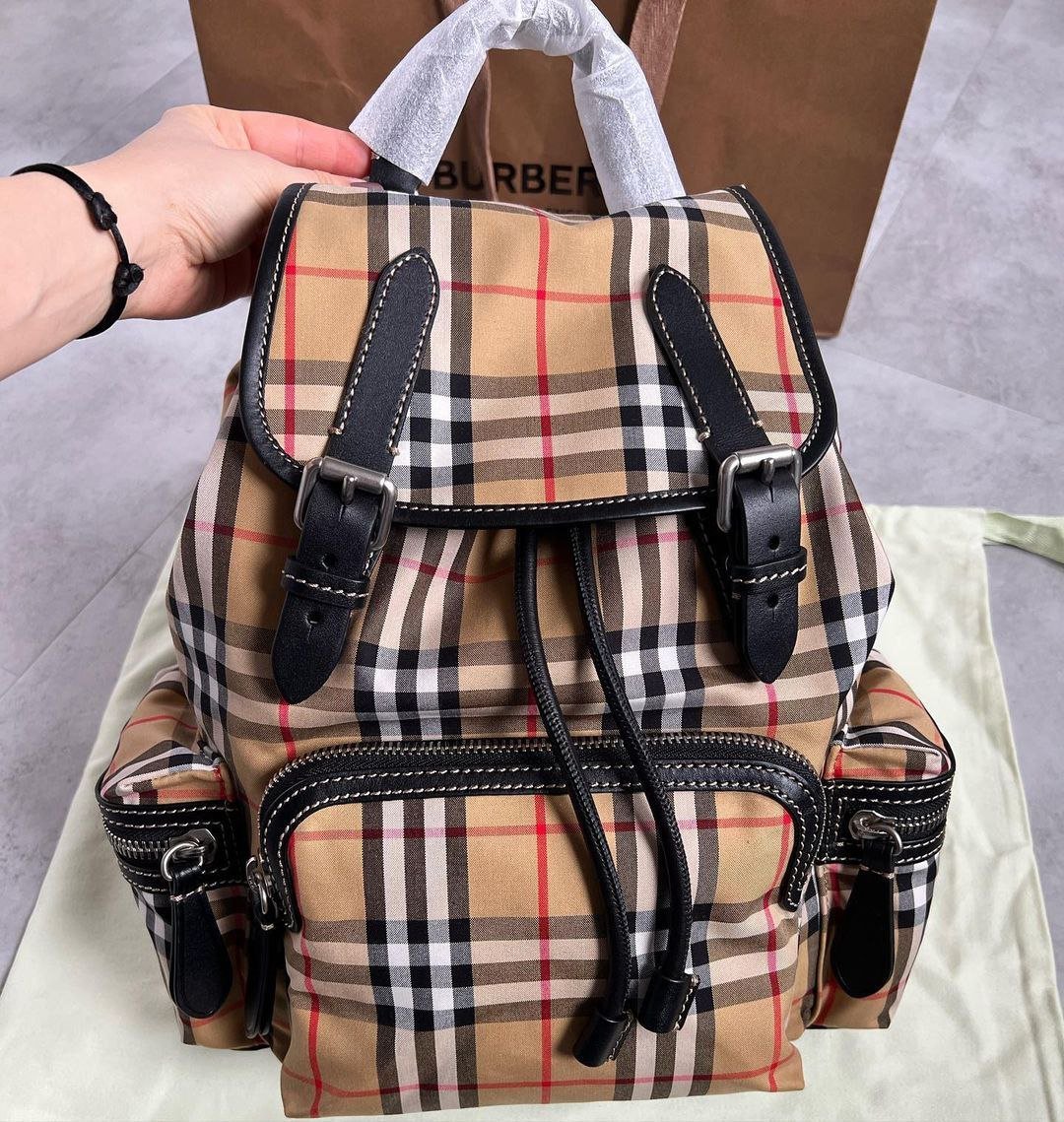 Designers Backpack Pallets liquidation - Image 6