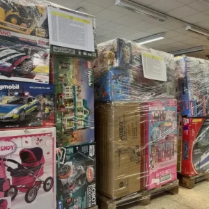 Games liquidation pallets mixed with toys