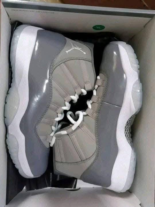 Mixed sneaker pallets liquidation and Wholesale - Image 8