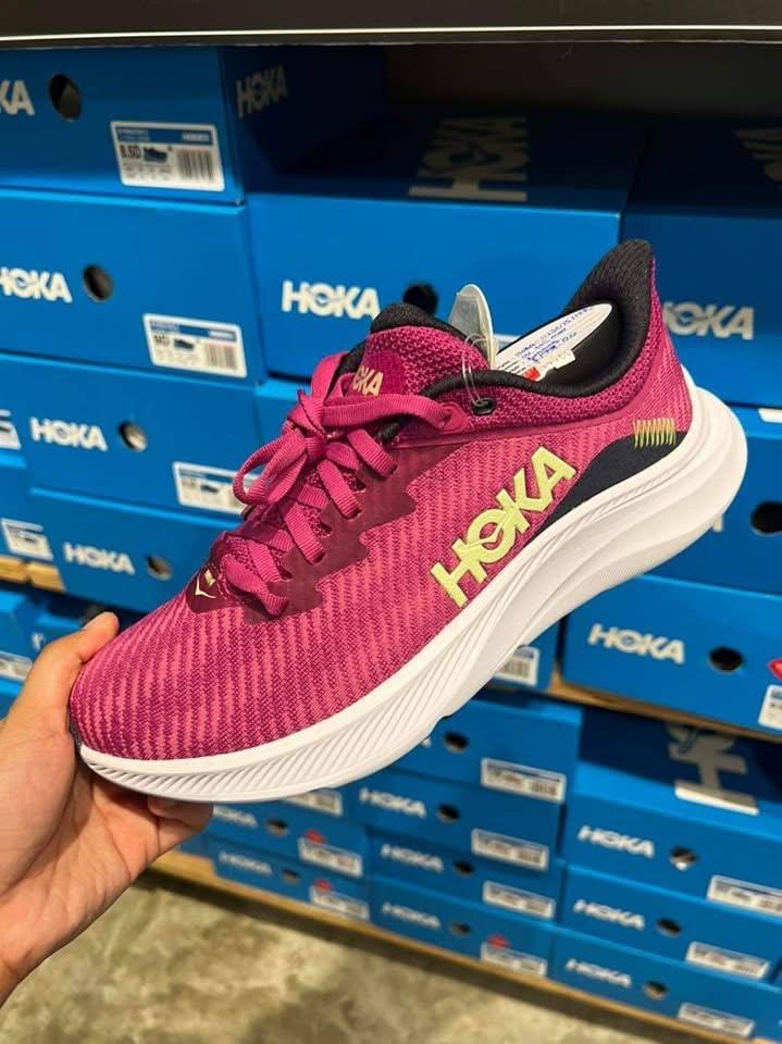 Quality Hoka Shoes pallets Liquidation and Wholesale - Image 3