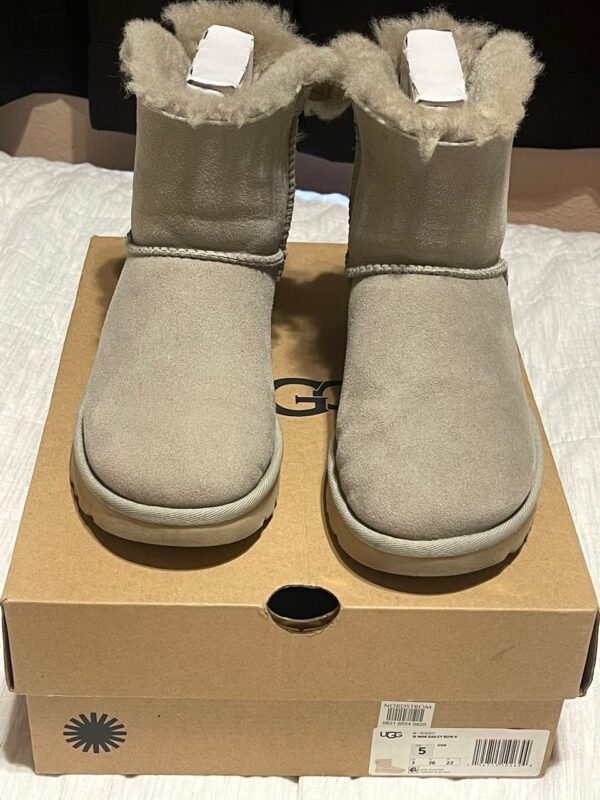 Mixed UGG Shoes Pallet liquidation - Image 4